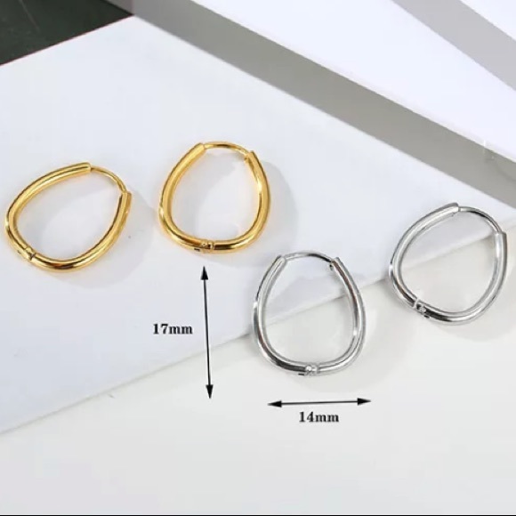 💫Insta gold plated sterling oval hoop earrings - Picture 4 of 4